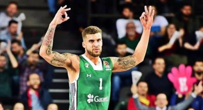 Obradović zainteresovan za Vilbekina!