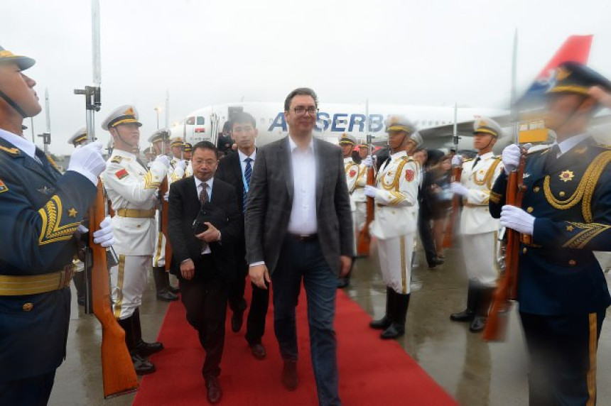 Vučić stigao u posjetu Kini
