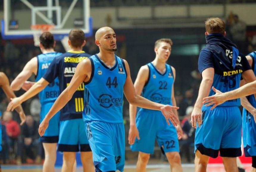 Partizan će navijati za Albu!
