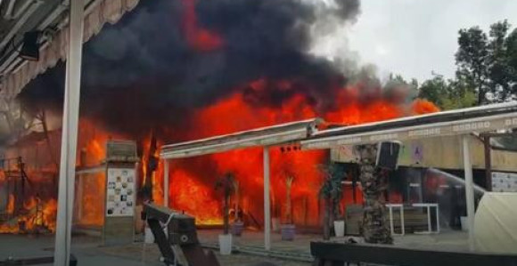 Na Adi Ciganliji izgorio klub