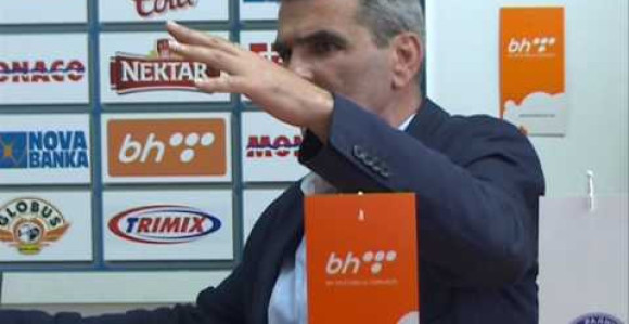 Slišković vs novinar: Šta se ti petljaš, brko?