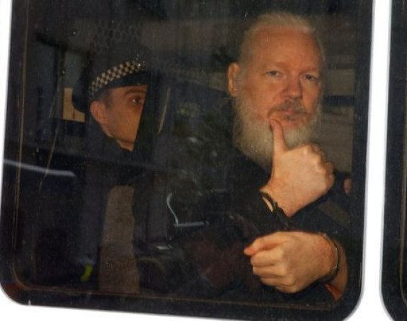 Dodato 17 optužbi protiv Asanža