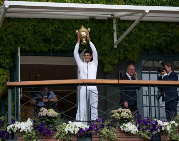 Vimbldon: Novak na Federera u polufinalu