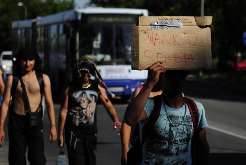 "Ne ostavljajte izbjeglice u Srbiji"