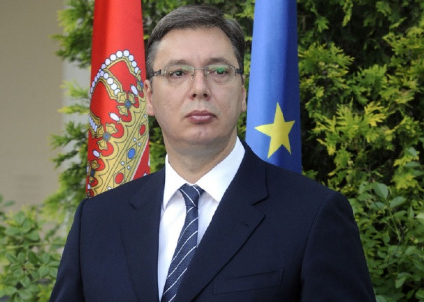 Vučić zbog stranaca prepušta mandat?