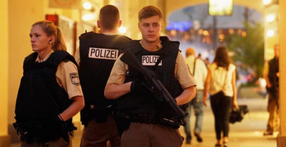 Napadač sa mačetom azilant iz Sirije