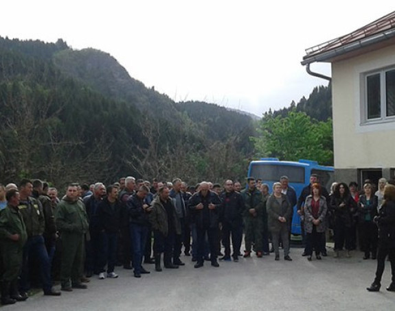 Šumari obustavili rad u Čajniču 