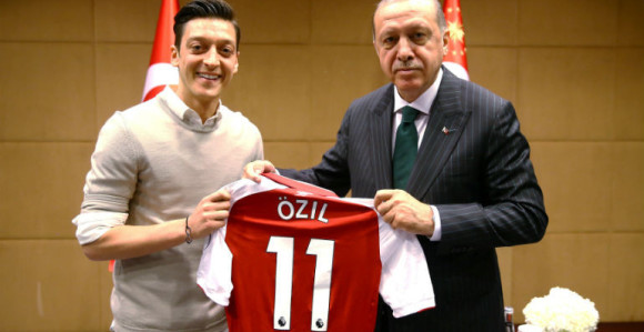I Erdogan podržao Ozila!