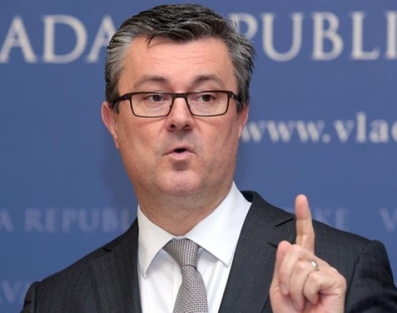 "Ako uđe u Hrvatsku, Šešelj će biti uhapšen"