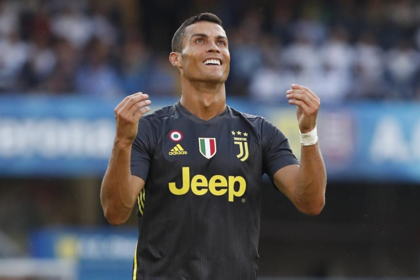 Alegri "obećao" Ronaldu - klupu!