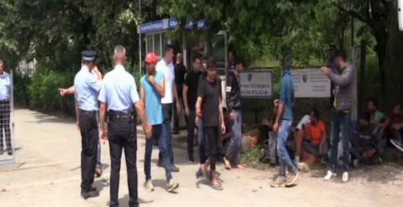 Jutros stigli novi migranti 