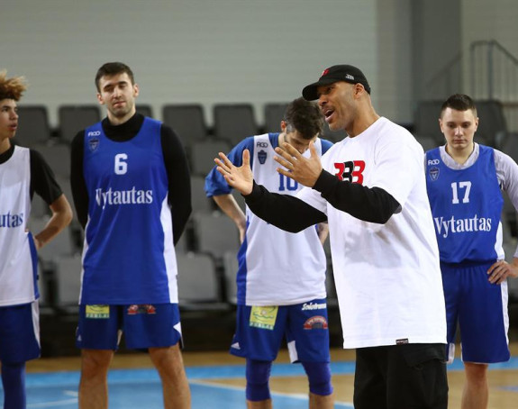 "Lavar i sinovi nam zamalo uništili klub!"