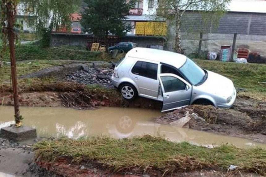 Jako nevrijeme pogodilo i opštinu Teslić