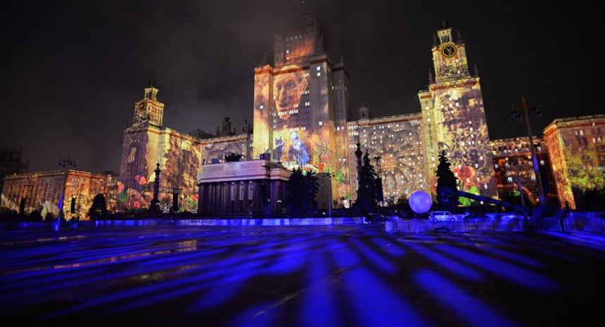 U Moskvi započeo festival Krug svjetlosti