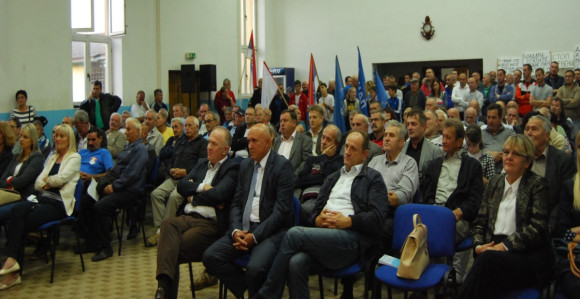 Banjaluka: Kozmetičke intervencije SNSD-a