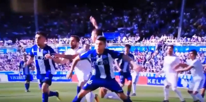 Video: Ronaldo.... Hahahaha!