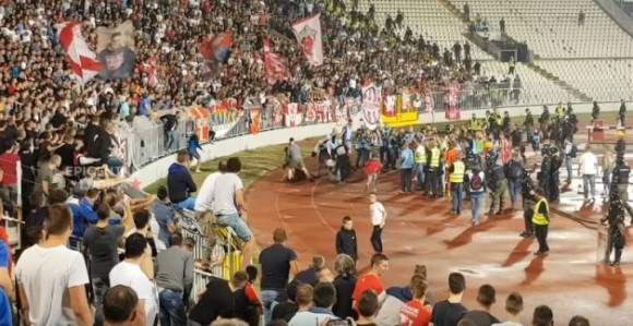 Video: "Delije" se potukle sa "braćom" iz Rusije!