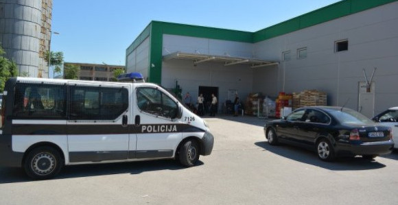 Filmska pljačka tržnog centra u Mostaru