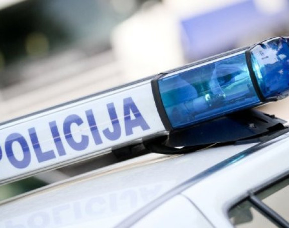 Hodao ulicom s pištoljem u ruci