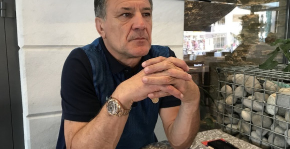 "Мамић на службеном путу!"