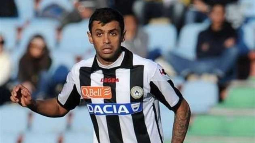 Najluđa vijest dana: Kapiten Udinezea povrijedio tri saigrača na jednom treningu?!