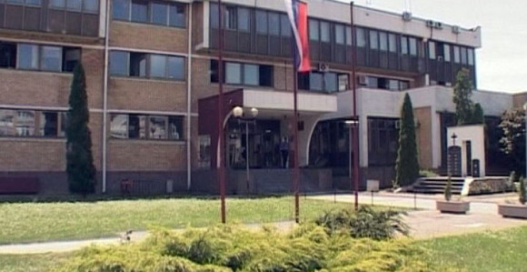 Tuča na benzinskoj pumpi u Dvorovima