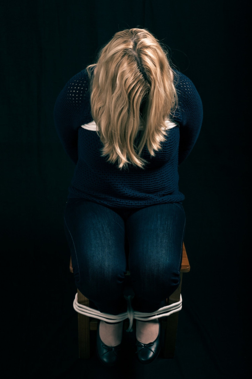 Otele maloletnicu tukle je i šišale