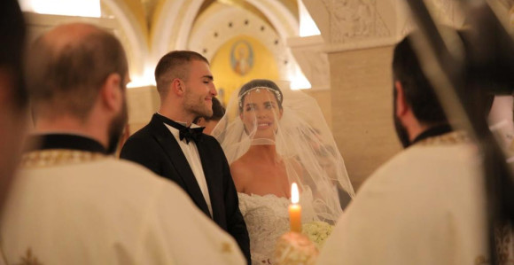 Bogdana i Veljko zavetovali se na večnu ljubav u Hramu Svetog Save!