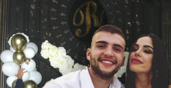 Dedinjem odzvanja pjesma: Danas majko, ženiš sina