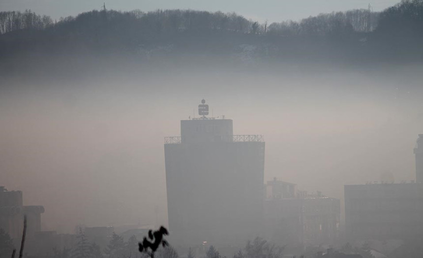 Критична загађеност ваздуха у Тузли