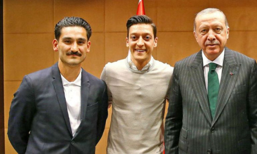 Sultan Erdogan naredio transfer bombu - Ozil!