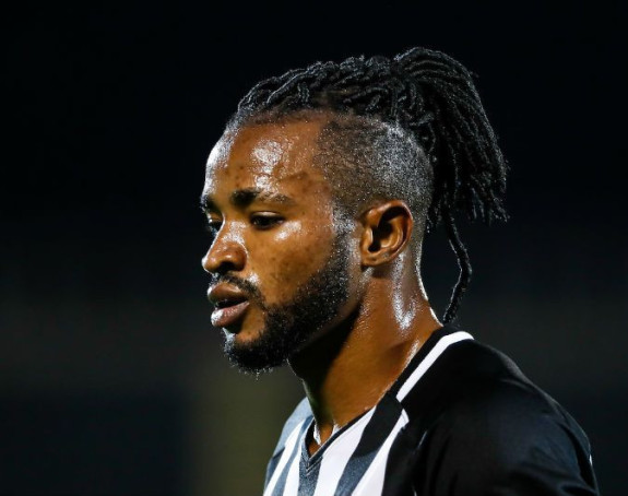 Sejduba Suma izbačen sa treninga!