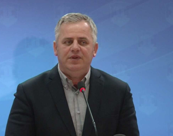 SDS: Vlada propasti!