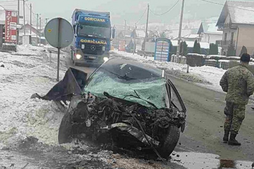 Doboj - Tuzla: Jedno poginulo