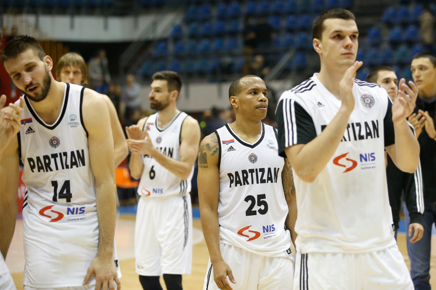 LŠ - Kao na ekskurziji: Sasarijev šamar Partizanu!