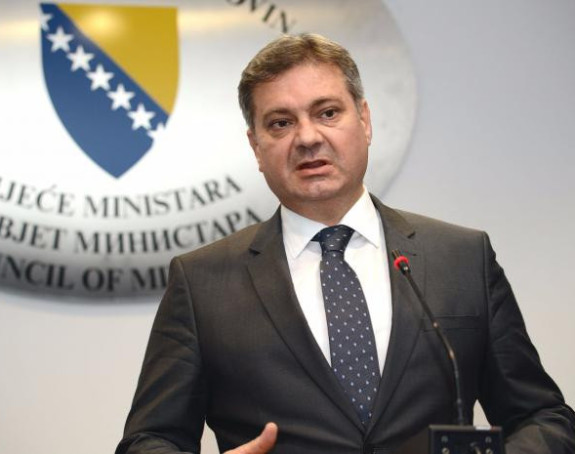 Denis Zvizdić na forumu u Davosu
