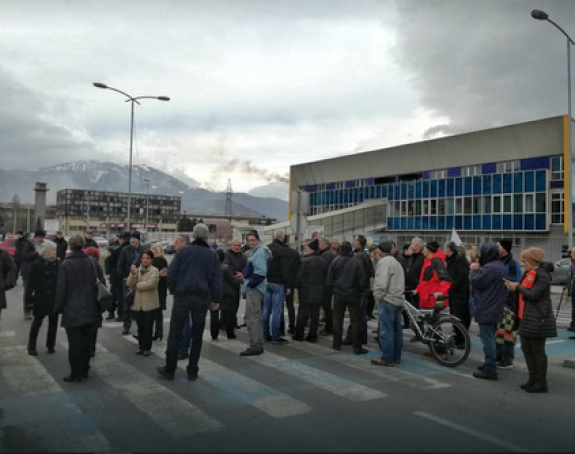 Radnici Željezare pekinuli blokadu 