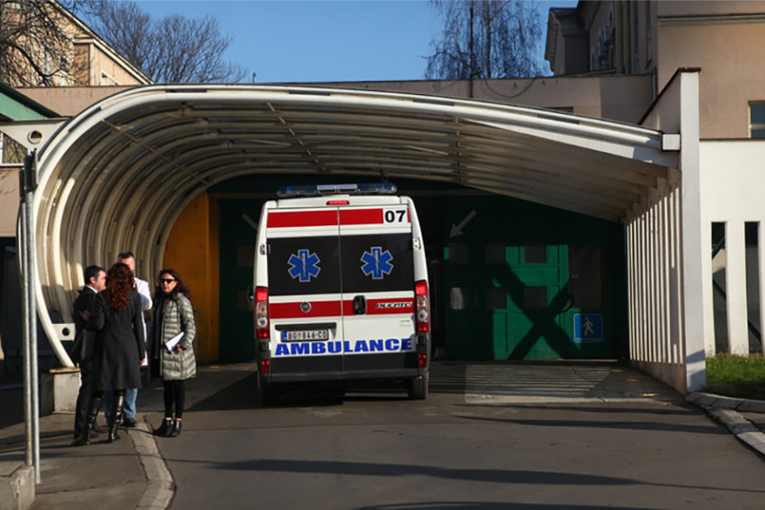 Radnik pao sa 12. sprata zgrade