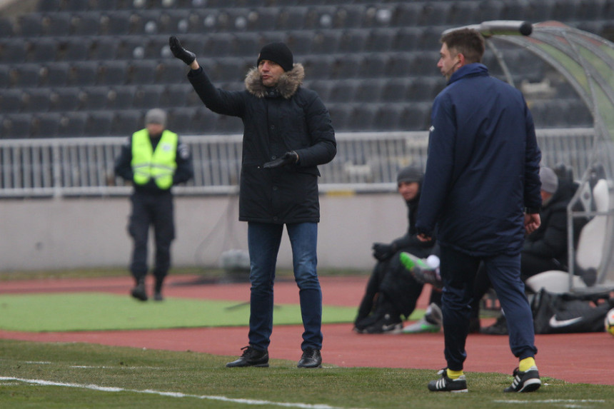 Đukić vidi problem, ali nema rješenje!