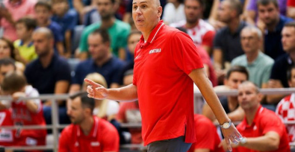 Anzulović je bivši, ko će na klupu Hrvatske?