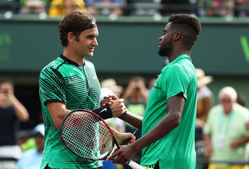 Majami: Federer rutinski, Zverev dominantan! Ispala Radvanjska!