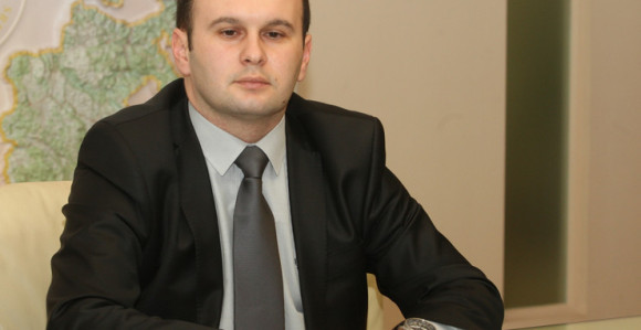 Opštini kredit za vraćanje dugova?