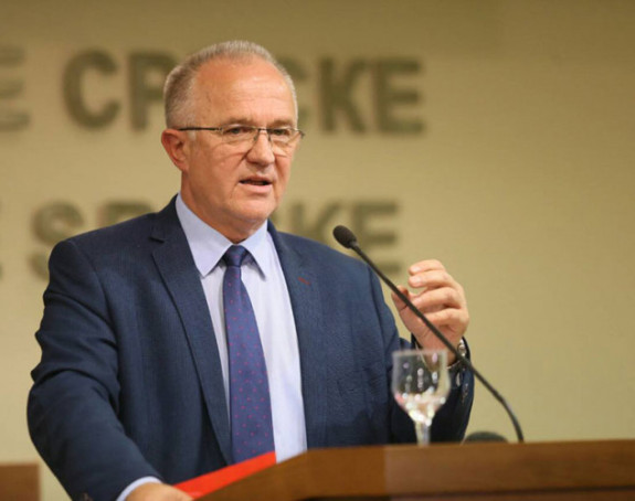 Poručio: Hitno povećati penzije