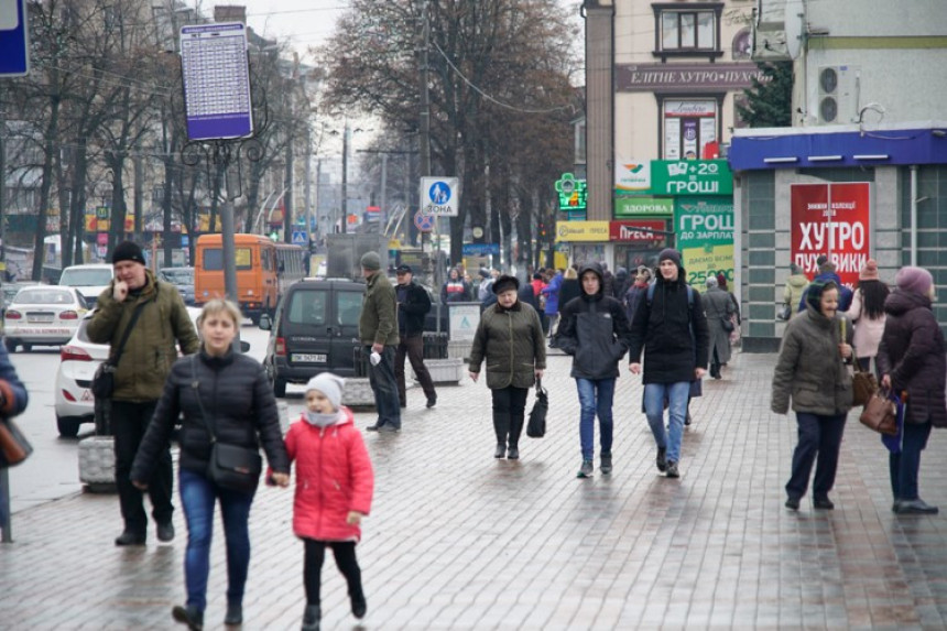 Na spisku 200.000 mrtvih glasača