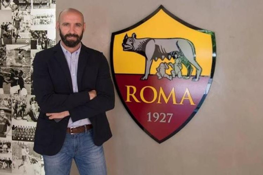 Monći četiri godine Romin!