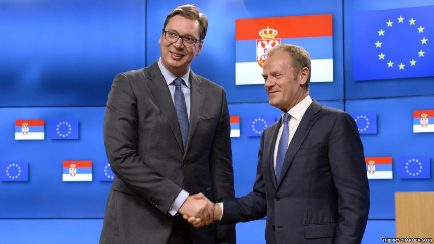 Vučić danas sa Tuskom u Beogradu