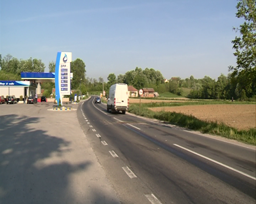 Povrijeđen jedan motociklista 
