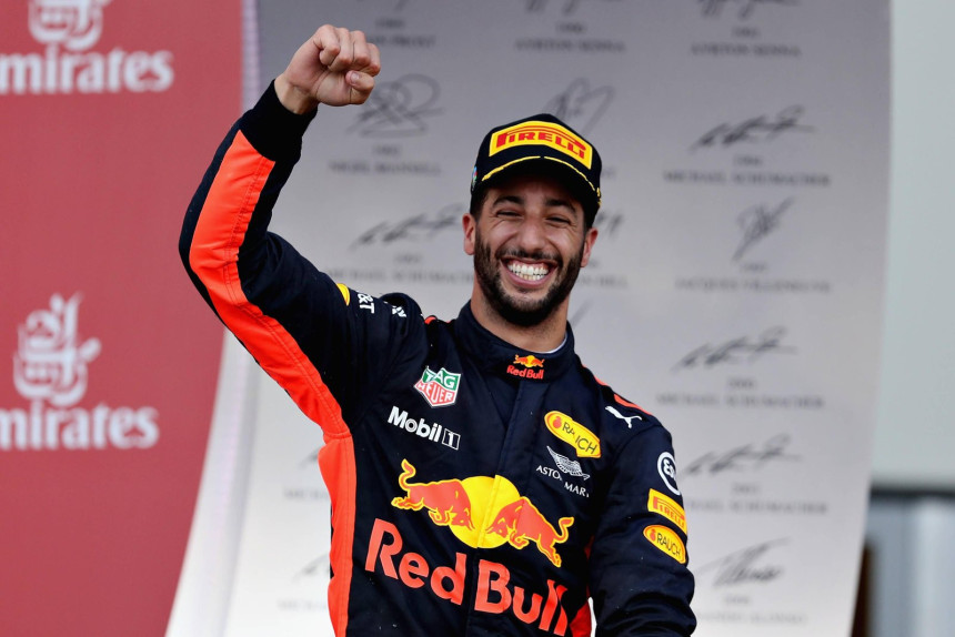 F1: Red Bul dao Rikardu rok do avgusta!