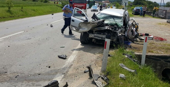 Povrijeđen muškarac u udesu kod Prijedora