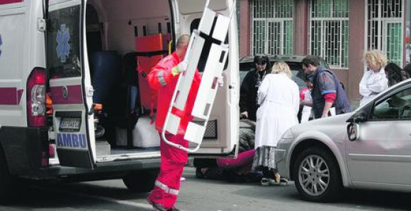 Pojeo 2,3 kg šećera da bi se ubio, i ništa!